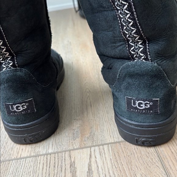 UGG Ultra Tall Black Braid Detail Boots Size 10 - Picture 13 of 14